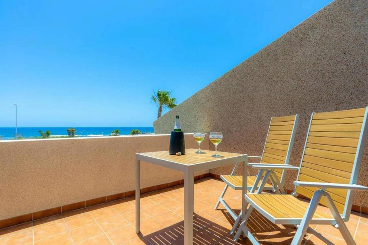 Villa Luminoso adosado frente al mar El Médano Exterior foto